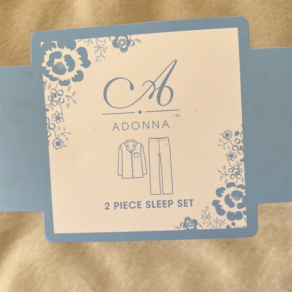 ❄️NWT Adonna 2 Piece Sleep Set Blue Plaid Size Small - Picture 4 of 5